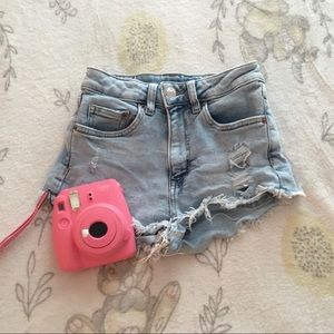 H&M Ripped Jean Shorts Size 2(US)